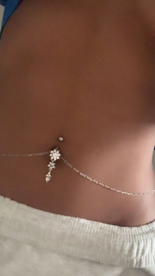 Signification baya ventre bijoux