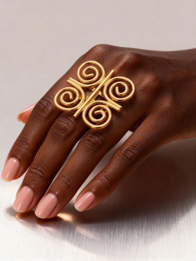 Accessoires traditionnels chaîne de taille africaine