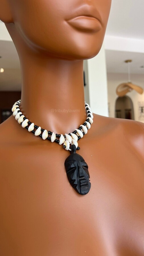 Collier ventre africain coloré