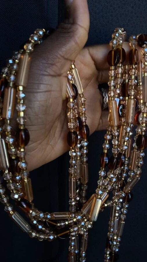 Mode collier de ventre